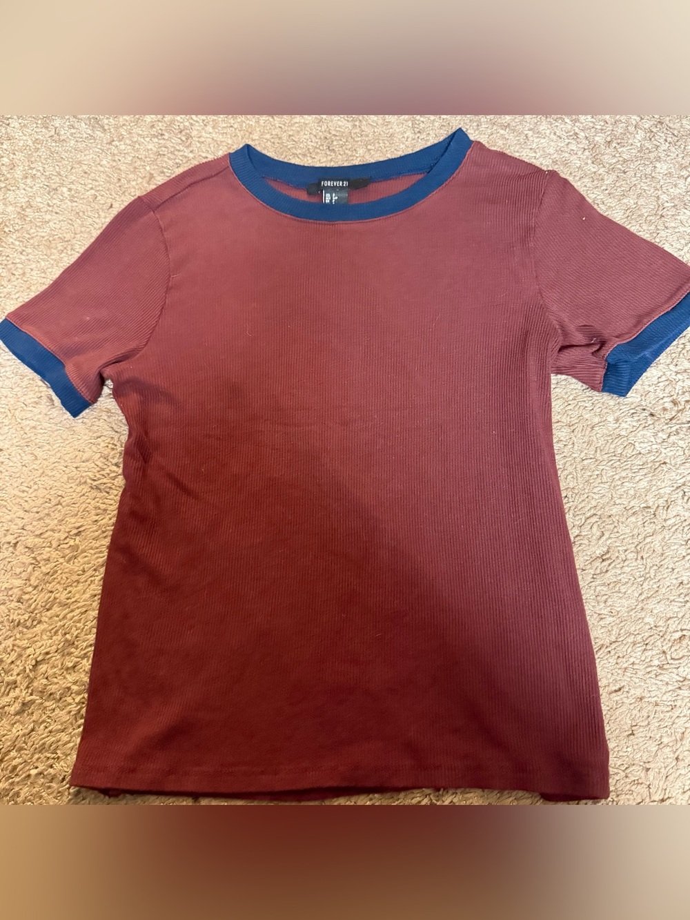 Forever 21 Womens Small Maroon Ribbed Tee with Blue Contrast Trim Collar